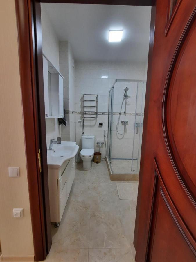 Квартира На 10-Й Фонтана Appartement Odessa Buitenkant foto