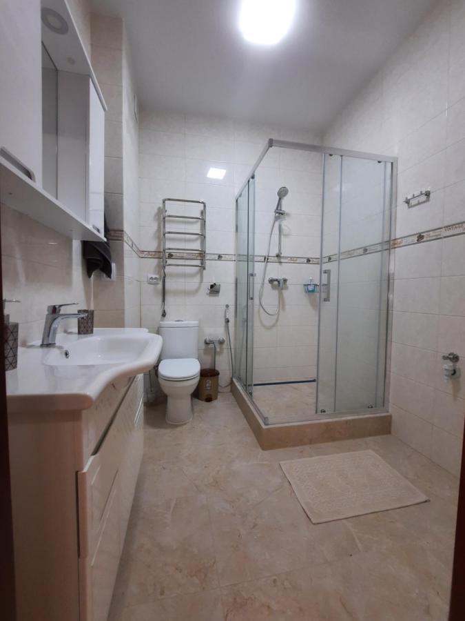 Квартира На 10-Й Фонтана Appartement Odessa Buitenkant foto